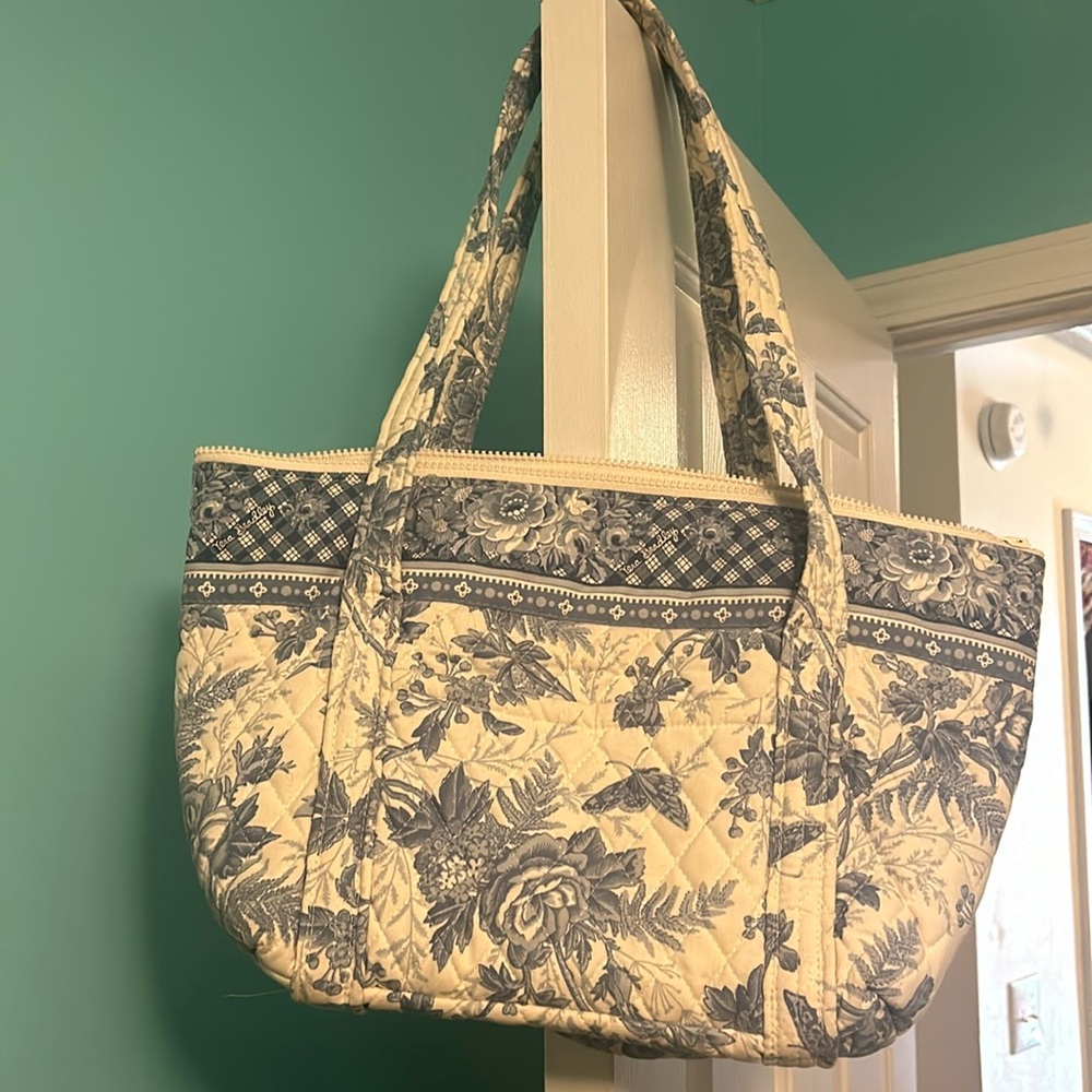 Vintage Vera Bradley! Excellent condition